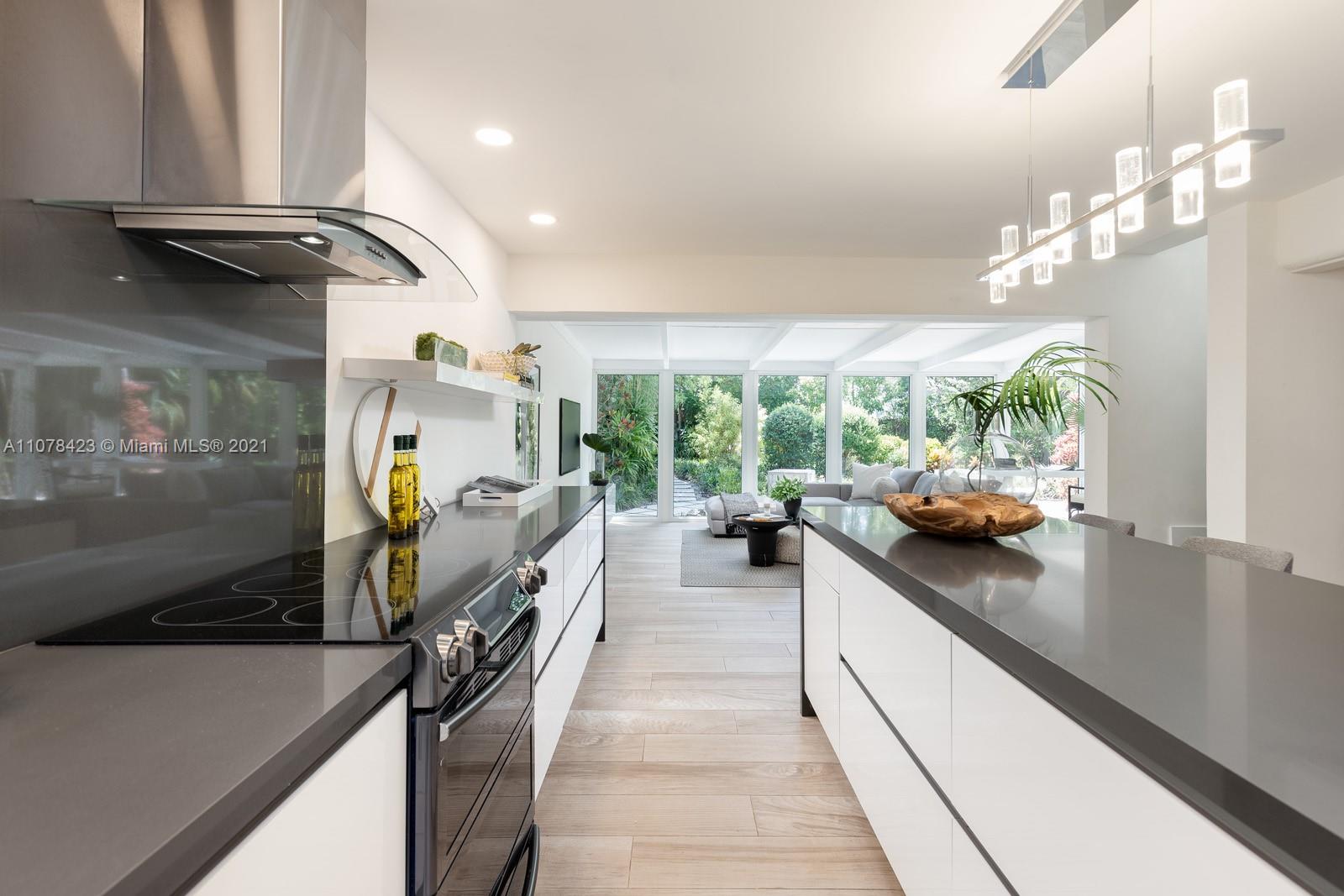 1812 Fairhaven Place Miami, FL 33133 - Photo 7 of 37 a very nice looking room with a large window