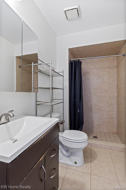 515 Tennyson Rochester Hills, MI 48307 - Photo 19 of 28 Gallery Image 19