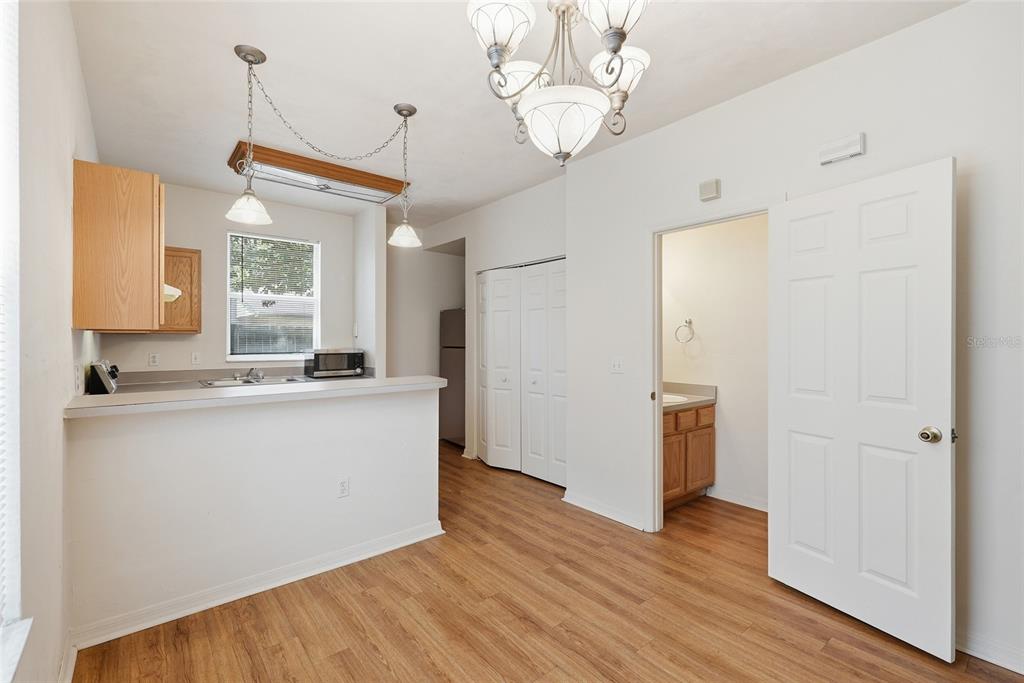 3552 Southwest 30th Way, Unit 136 Gainesville, FL 32608 - Photo 9 of 28