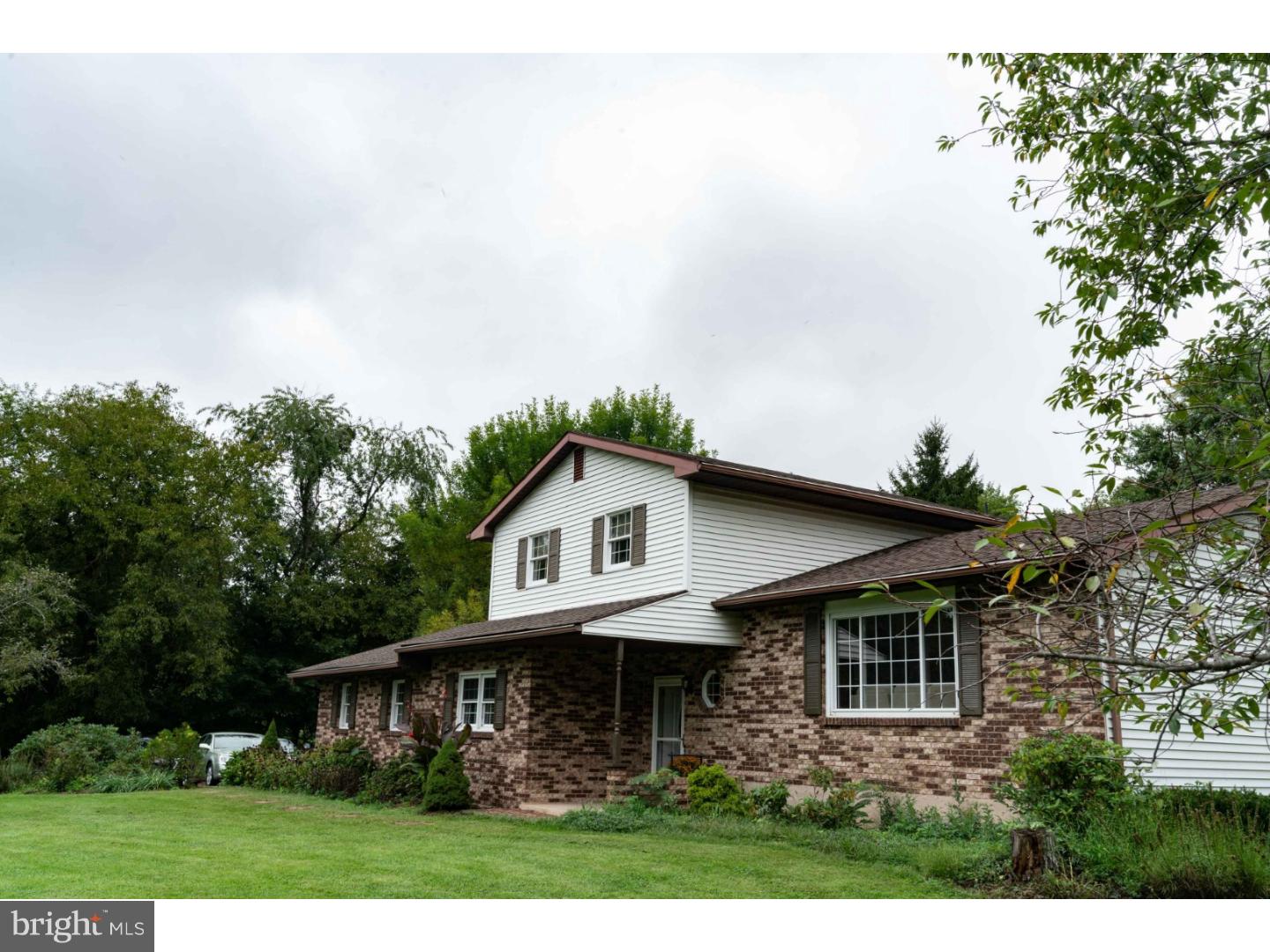 1405 State Road Coopersburg, PA 18036 - Photo 1 of 20