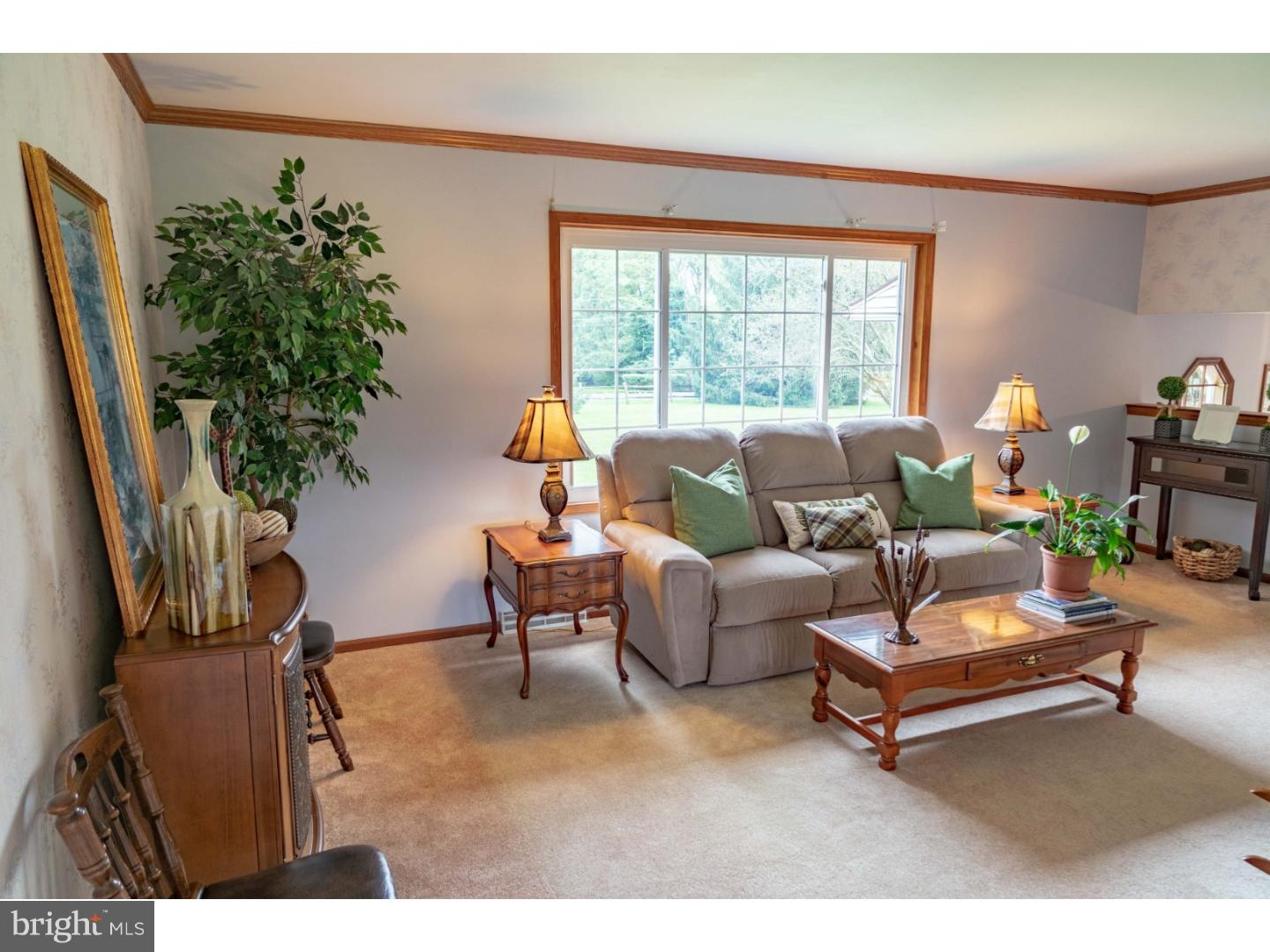 1405 State Road Coopersburg, PA 18036 - Photo 5 of 20