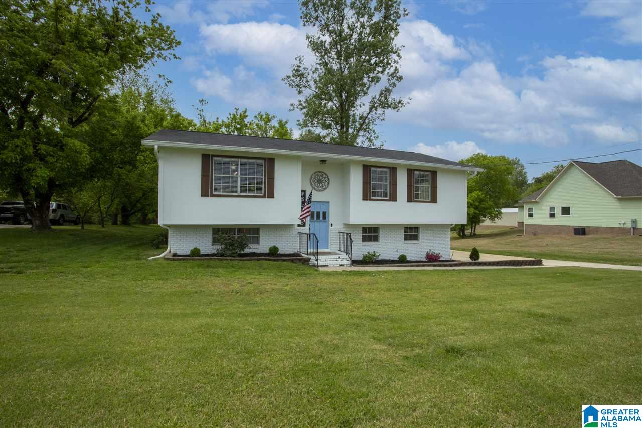 212 West Shugart Ridge Road Gardendale, AL 35071 - Photo 1 of 34