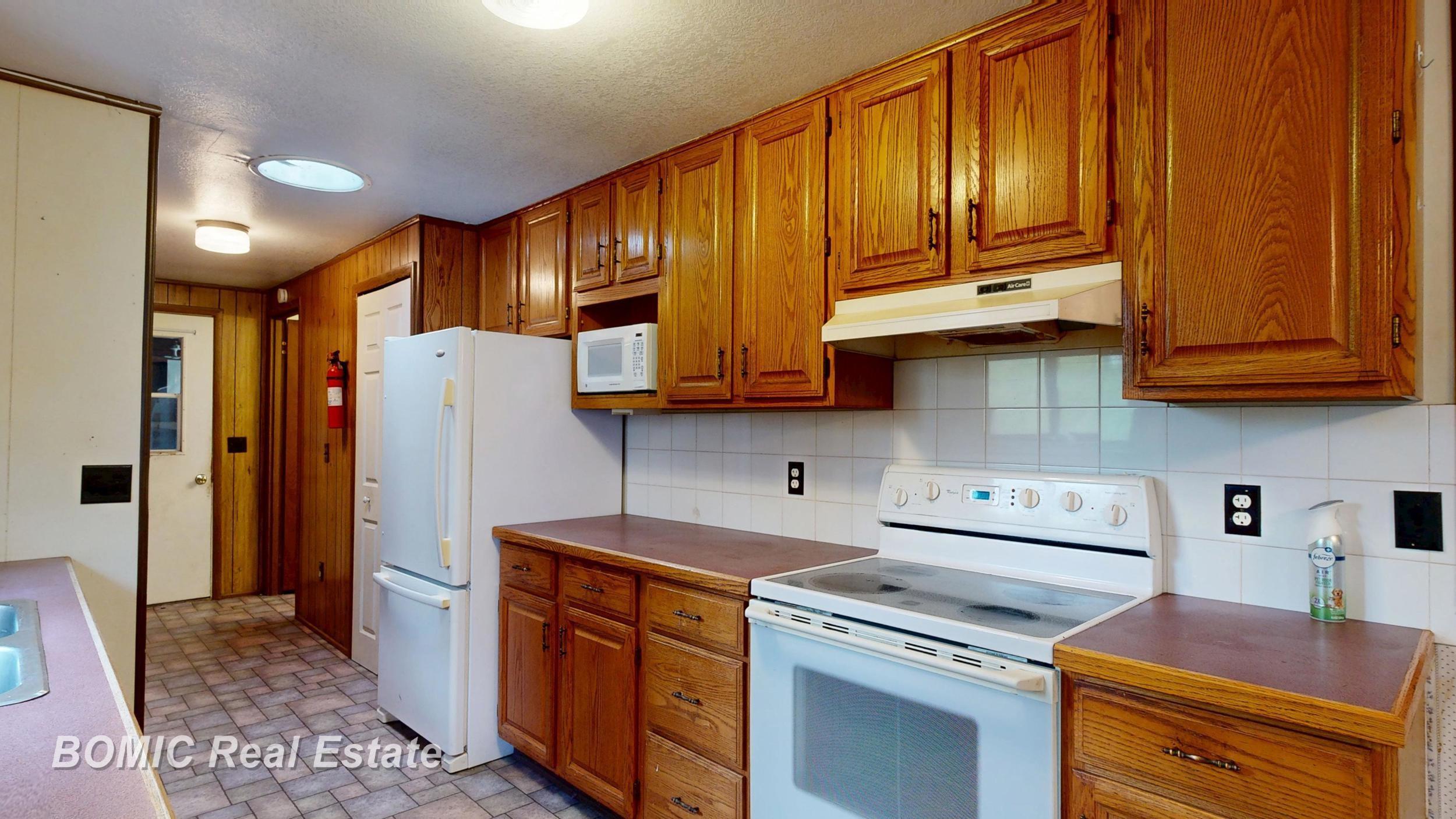 4490 Obrien Road Vassar, MI 48768 - Photo 5 of 46