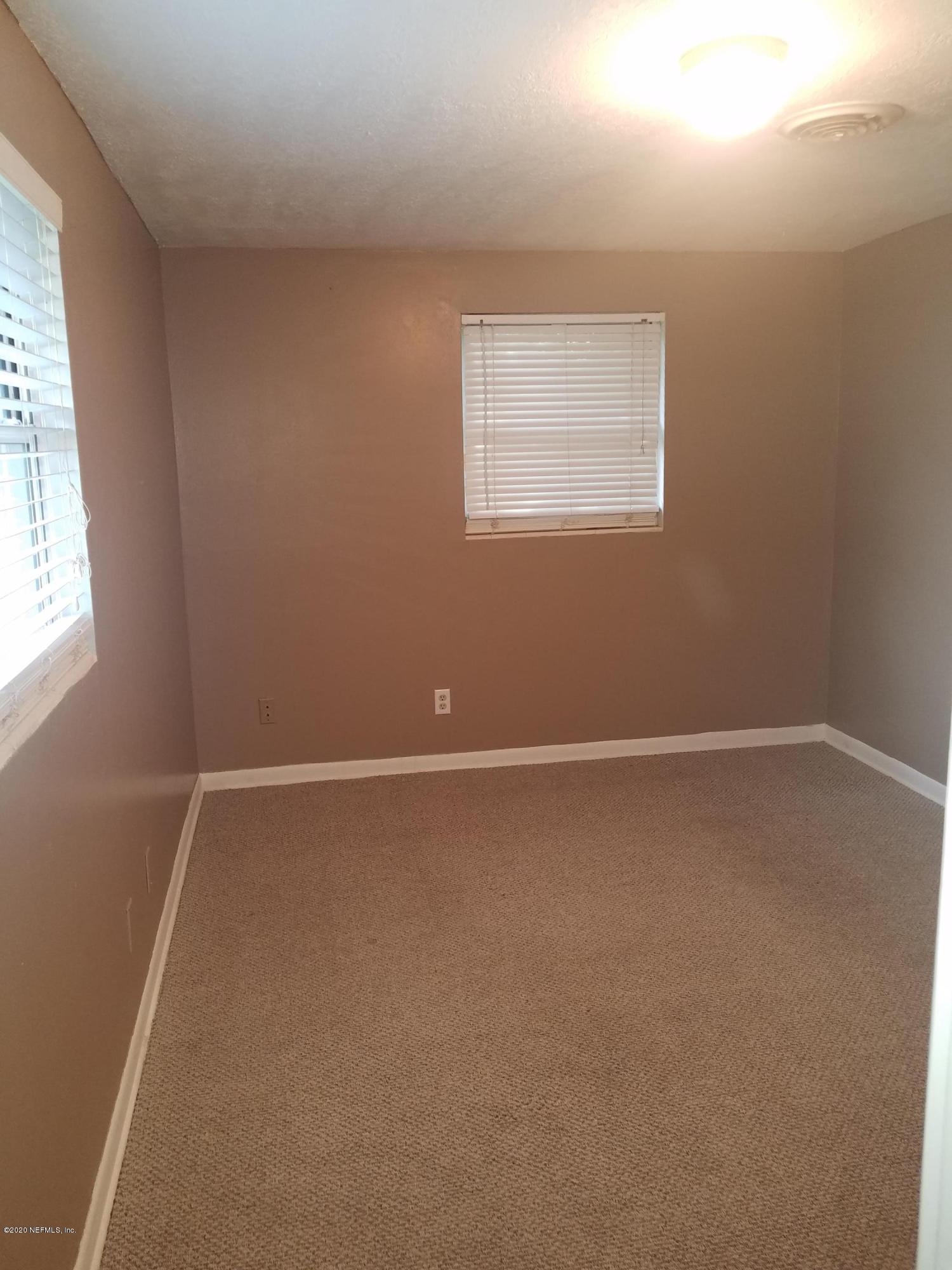 2633 Leonid Road Jacksonville, FL 32218 - Photo 16 of 44 20200904_181433