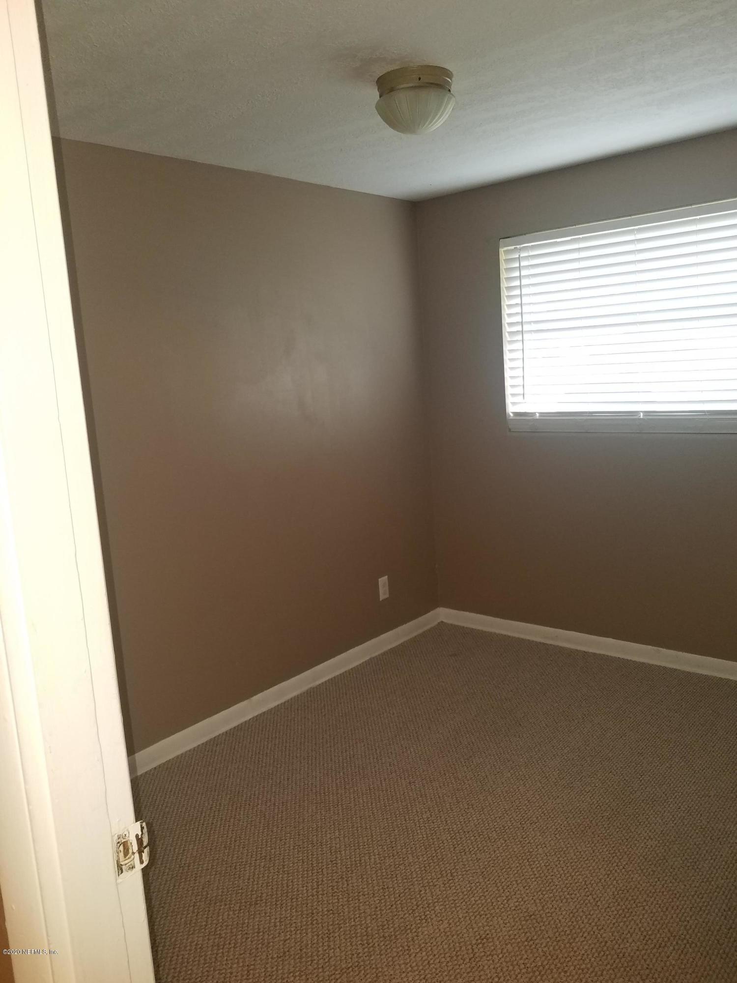 2633 Leonid Road Jacksonville, FL 32218 - Photo 7 of 44 20200904_181119