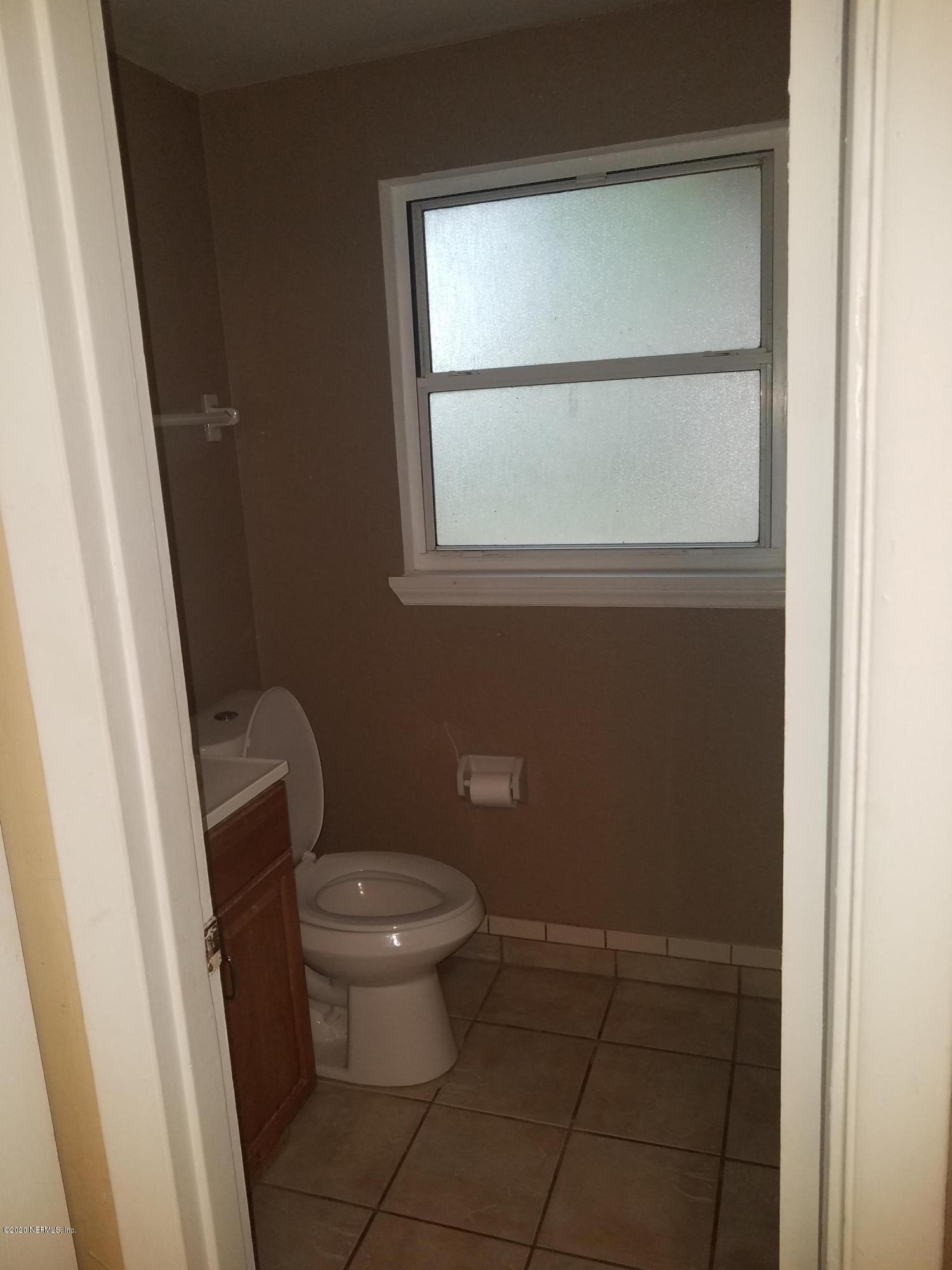 2633 Leonid Road Jacksonville, FL 32218 - Photo 9 of 44 20200904_181137