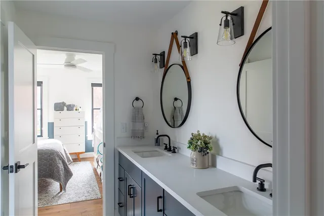 $2,179,000 | 4 Amore Lane, East Greenwich, RI 02818