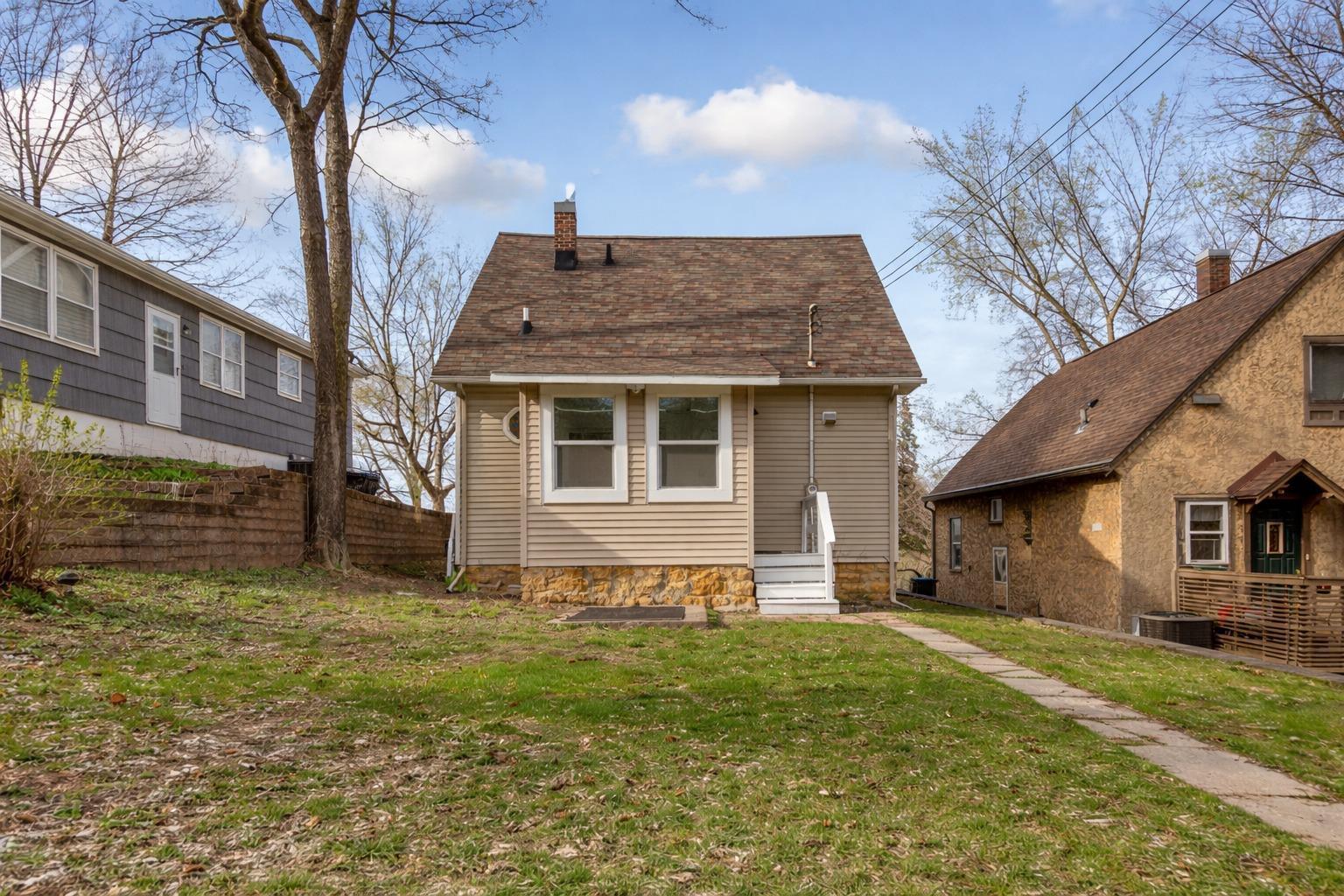 407 East Pleasant Street Mankato, MN 56001 - Photo 33 of 35