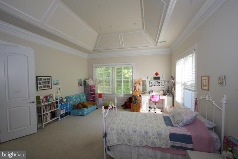 8505 Howell Road Bethesda, MD 20817 - Photo 6 of 30 Bedroom