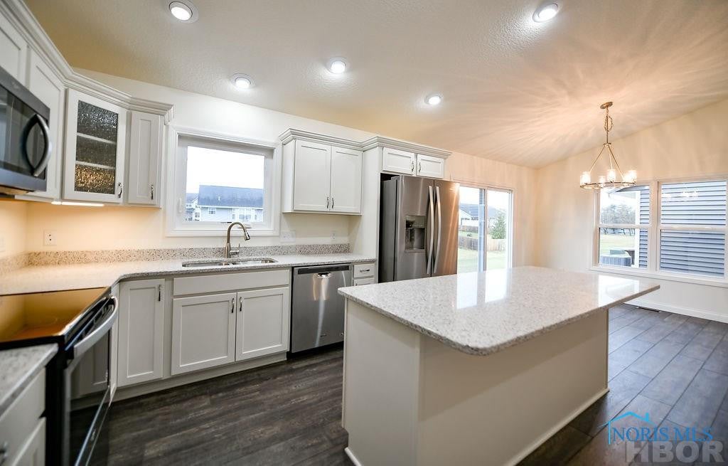 1227 Hummingbird Way Findlay, OH 45840 - Photo 12 of 22 Photo 12