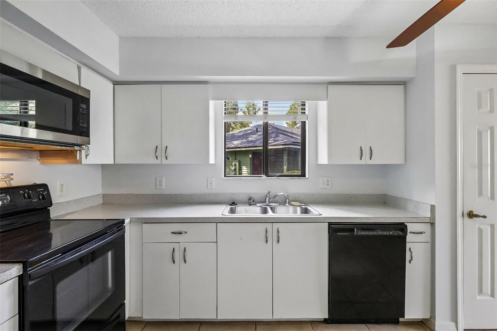 632 Mt Homer Road, Unit 4A Eustis, FL 32726 - Photo 17 of 38 Gallery Image 17