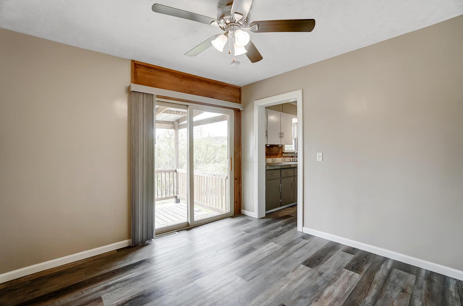 2815 Sugar Grove Road Southeast Lancaster, OH 43130 - Photo 10 of 31 Gallery Image 10