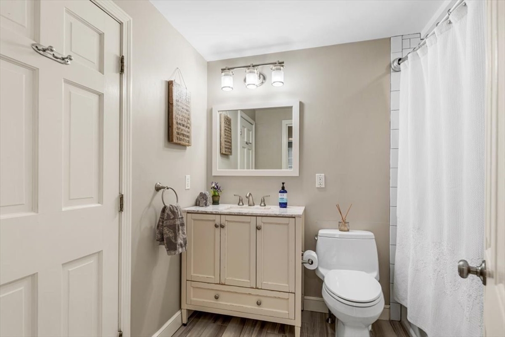10 Hoover Road Hingham, MA 02043 - Photo 16 of 35 Gallery Image 16