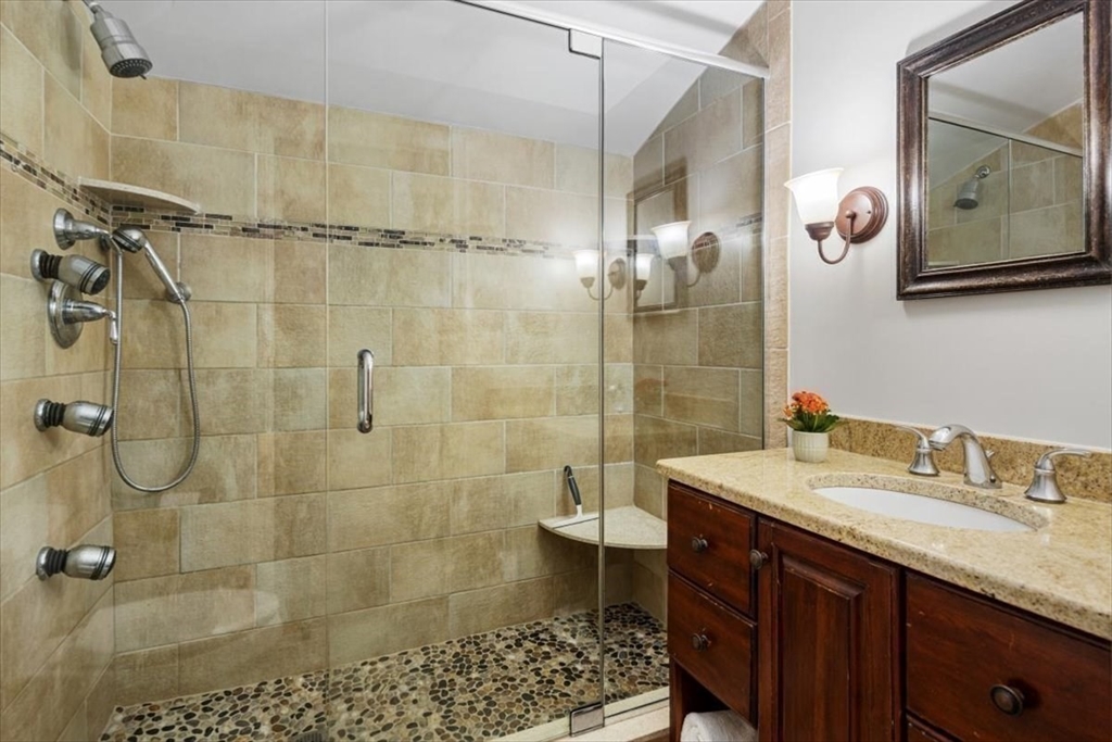 10 Hoover Road Hingham, MA 02043 - Photo 22 of 35 Gallery Image 22