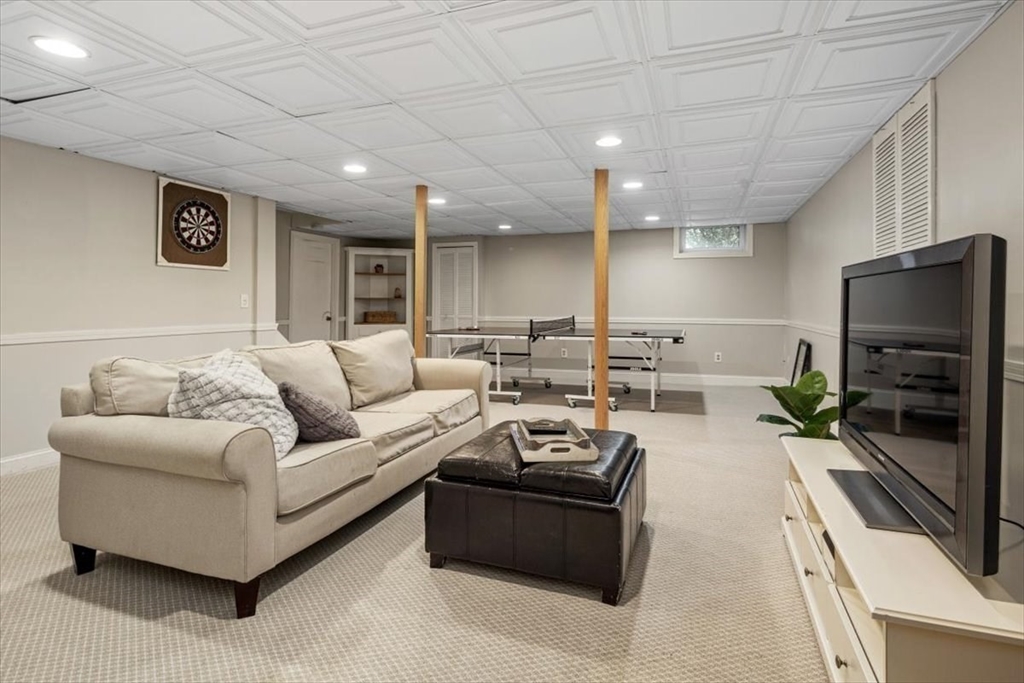 10 Hoover Road Hingham, MA 02043 - Photo 24 of 35 Gallery Image 24