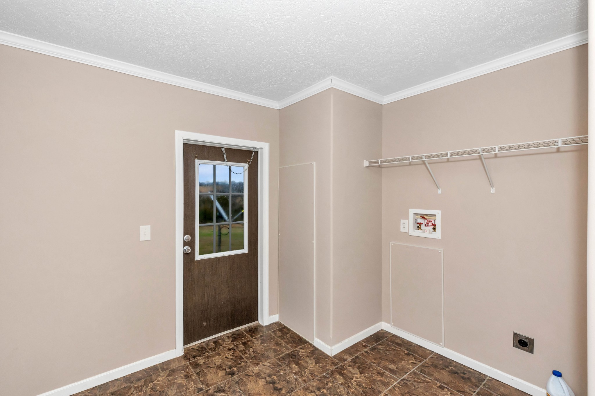 911 Poplar Hill Road Prospect, TN 38477 - Photo 21 of 33 a view of a small space