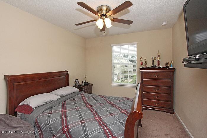 3826 Chasing Falls Road Orange Park, FL 32065 - Photo 13 of 22 bedroom1_700