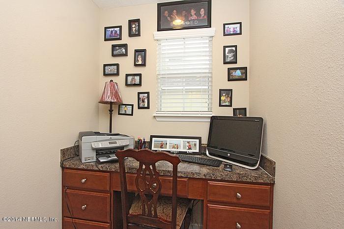 3826 Chasing Falls Road Orange Park, FL 32065 - Photo 15 of 22 computernitch_700