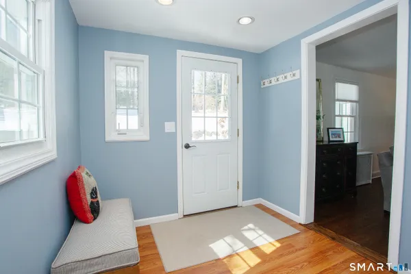 $444,000 | 72 Dyer Avenue, Canton, CT 06019