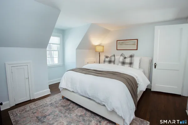 $444,000 | 72 Dyer Avenue, Canton, CT 06019