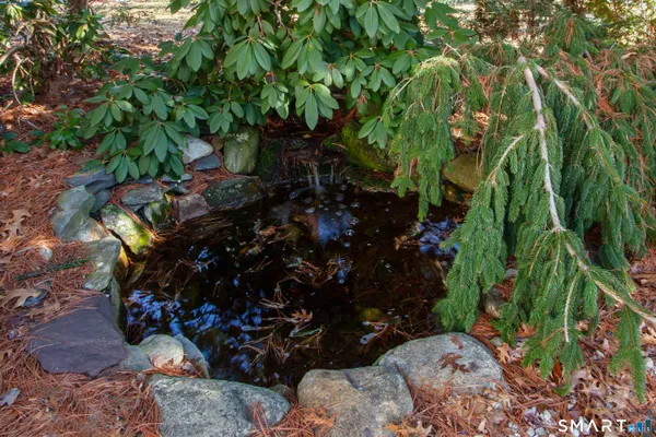 $444,000 | 72 Dyer Avenue, Canton, CT 06019