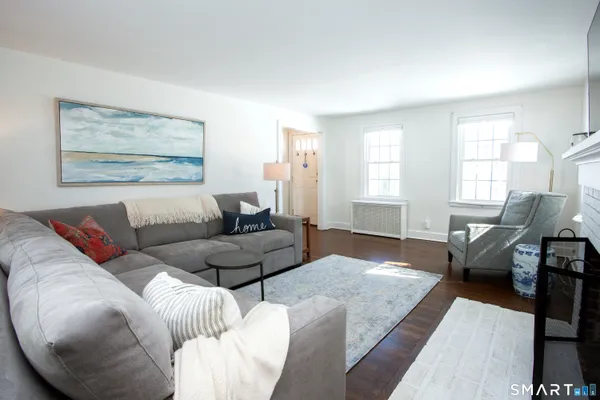 $444,000 | 72 Dyer Avenue, Canton, CT 06019