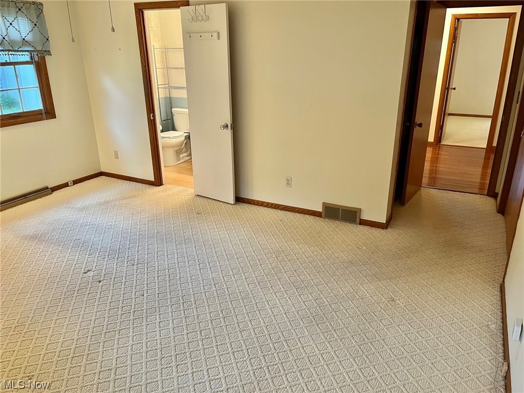 923 Andrews Road Medina, OH 44256 - Photo 20 of 35 Master Bedroom view into Master Bath