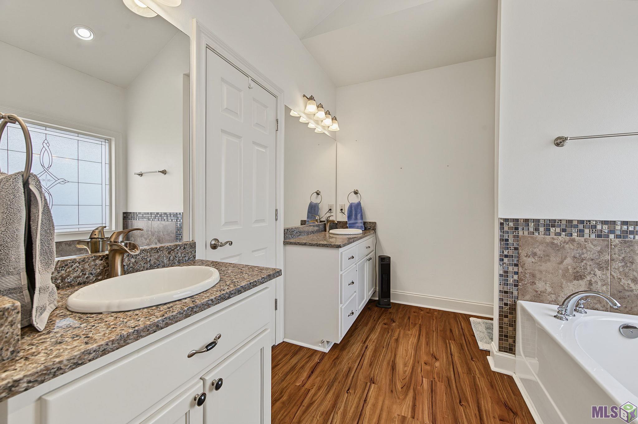 7020 Chandler Bluff Road Denham Springs, LA 70706 - Photo 10 of 18 Gallery Image 10