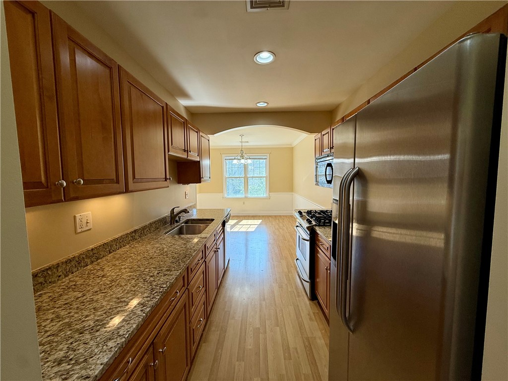 70 Turner Street, Unit E2 Warwick, RI 02886 - Photo 6 of 31