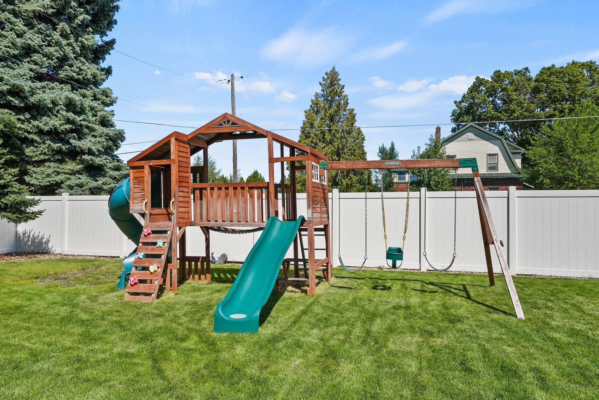 1208 South Pierce Road Spokane Valley, WA 99206 - Photo 22 of 28 Gallery Image 22