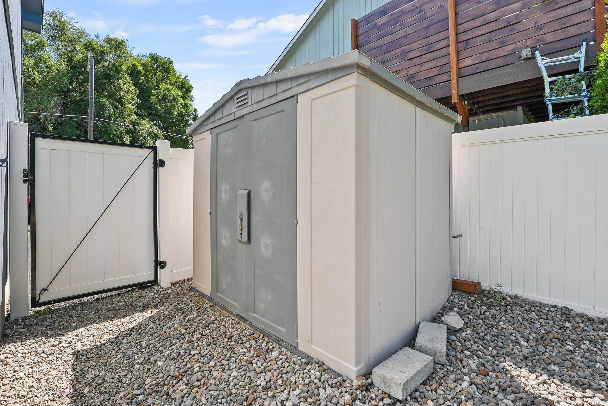 1208 South Pierce Road Spokane Valley, WA 99206 - Photo 23 of 28 Gallery Image 23
