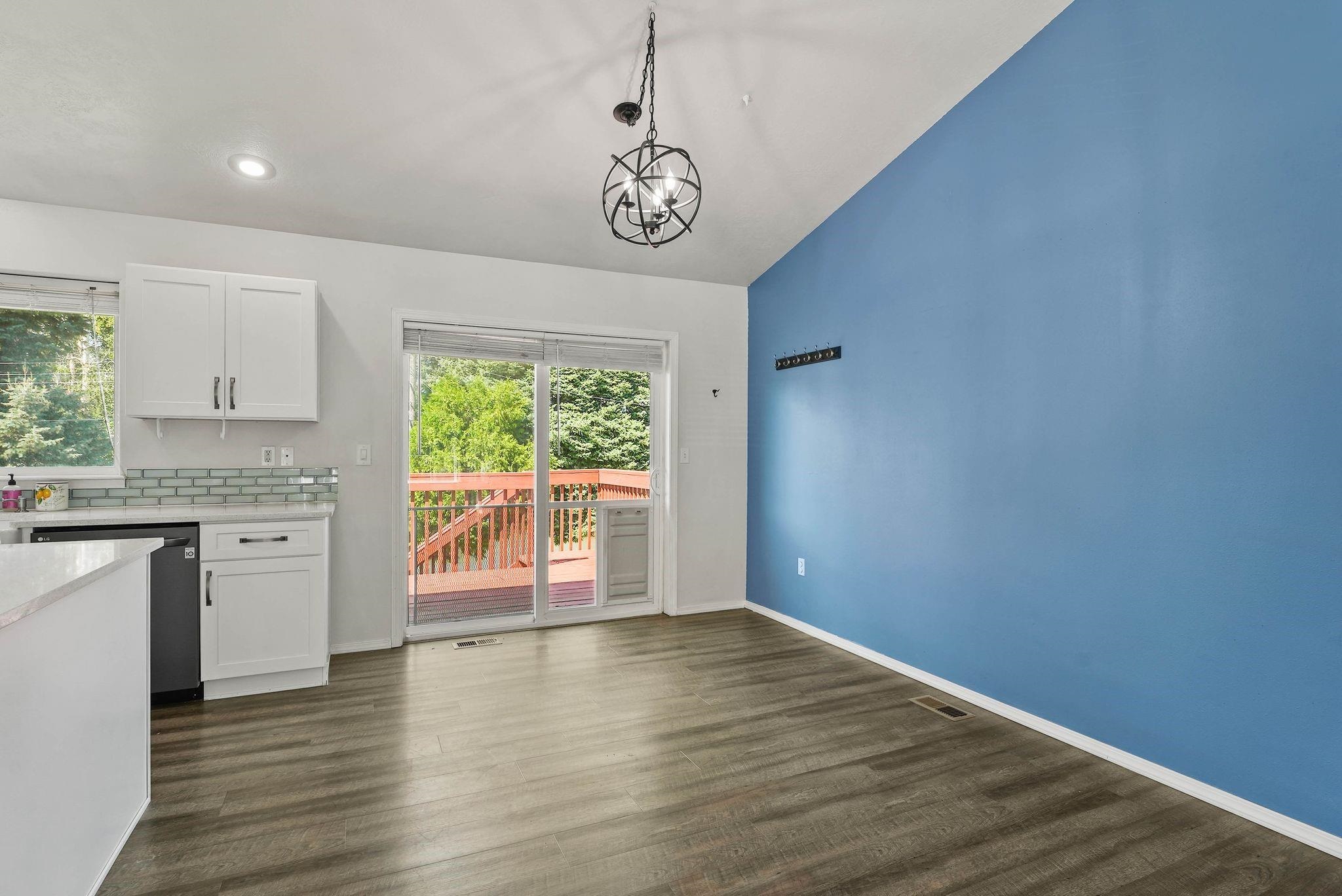 1208 South Pierce Road Spokane Valley, WA 99206 - Photo 8 of 28 Gallery Image 8