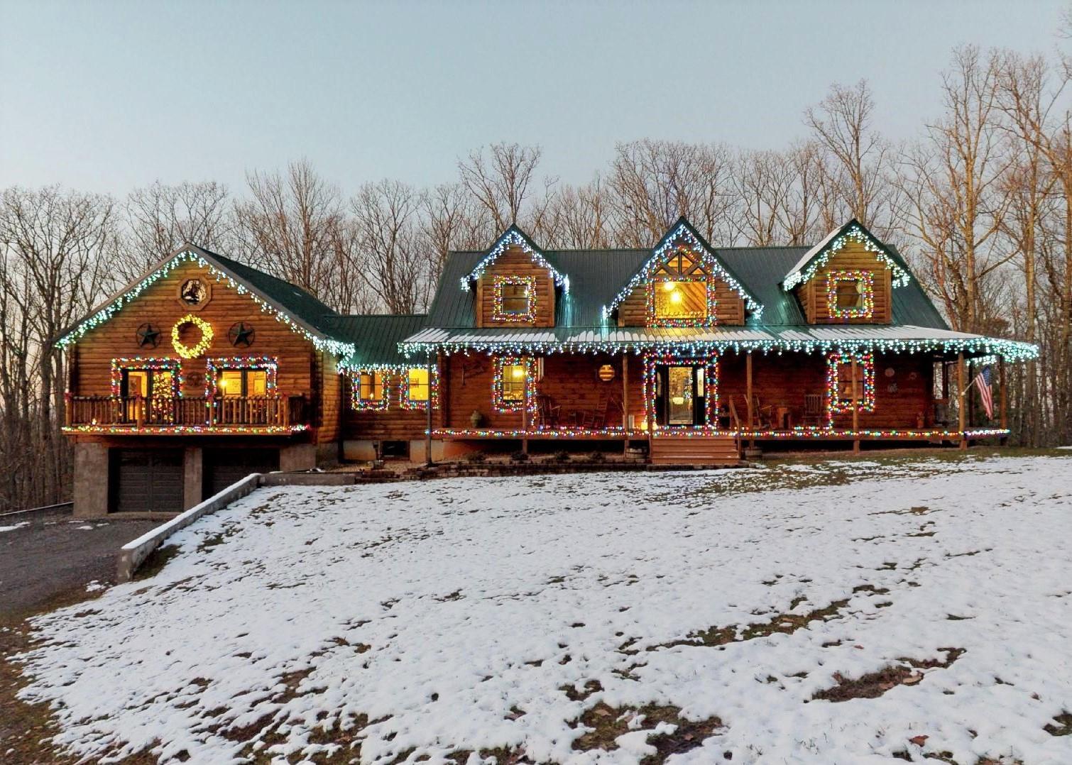 1075 Lightnen Road Parrottsville, TN 37843 - Photo 1 of 48 Christmas Front
