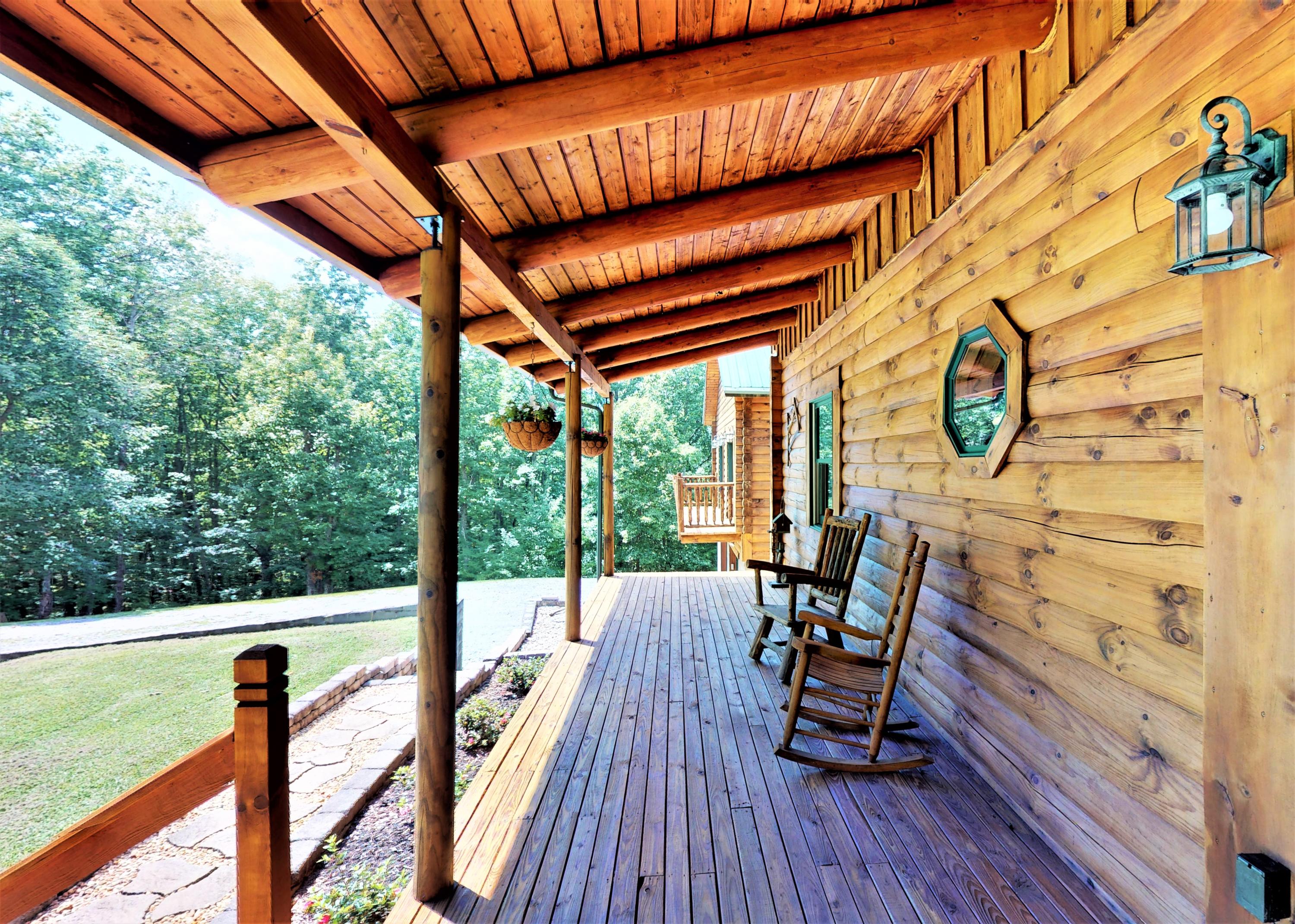 1075 Lightnen Road Parrottsville, TN 37843 - Photo 41 of 48 31 Front porch 1