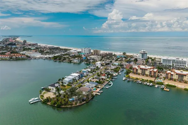 $1,600,000 | 216 Punta Vista Drive, St. Pete Beach, FL 33706