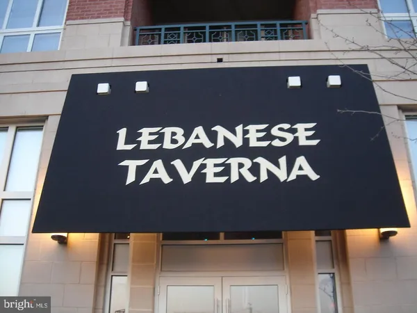 $3,500 | 250 President Street, Unit 806, Baltimore, MD 21202