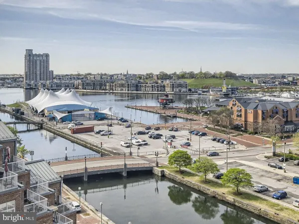 $3,500 | 250 President Street, Unit 806, Baltimore, MD 21202