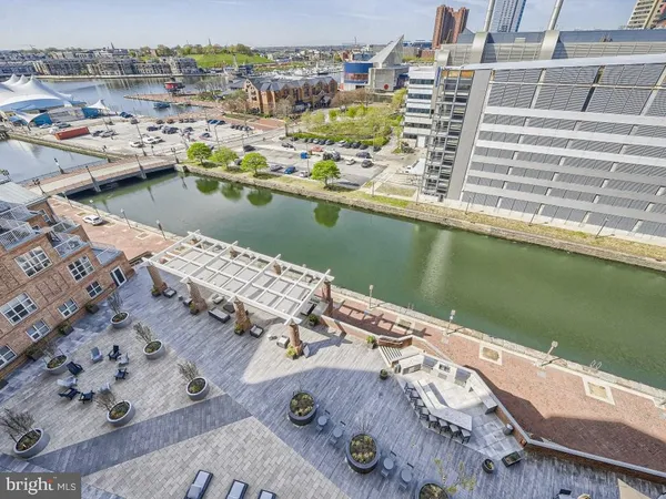 $3,500 | 250 President Street, Unit 806, Baltimore, MD 21202