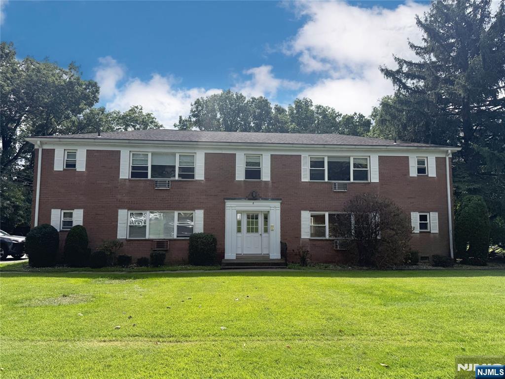 8 Rolling Ridge Road, Unit A Montvale, NJ 07645 - Photo 1 of 20 Gallery Image 1