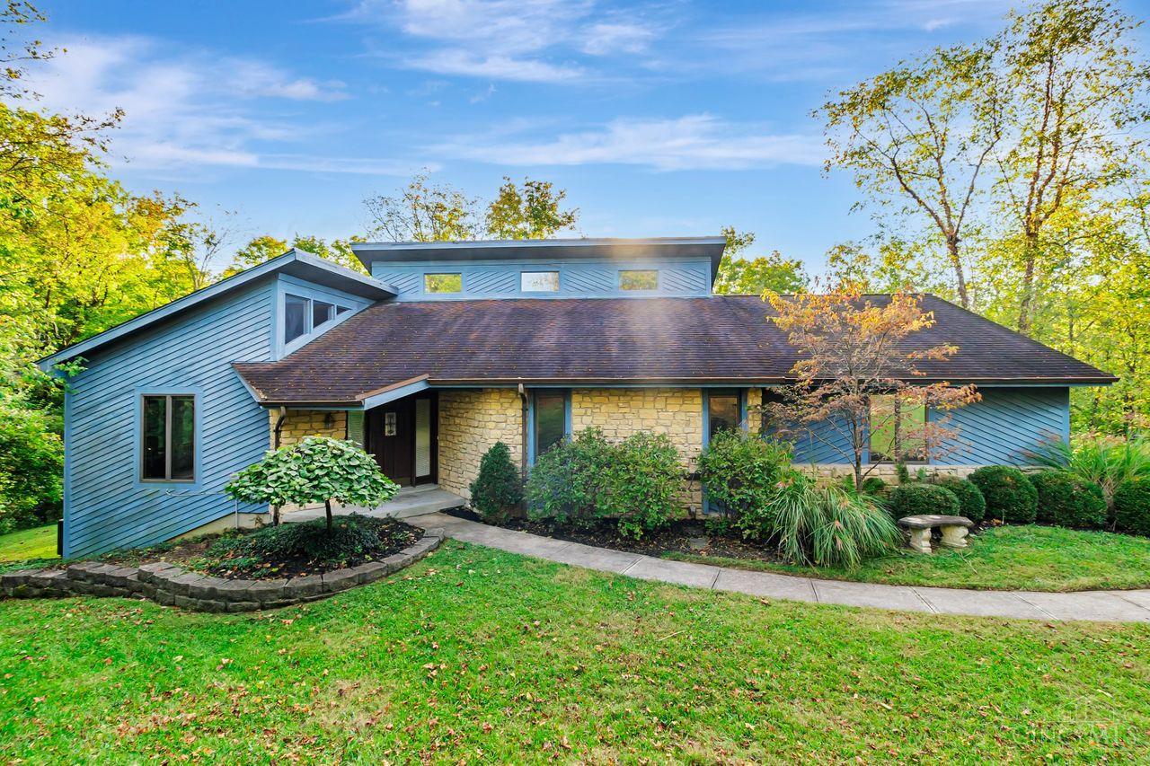 2557 Devils Backbone Road Cincinnati, OH 45233 - Photo 2 of 56 Gallery Image 2