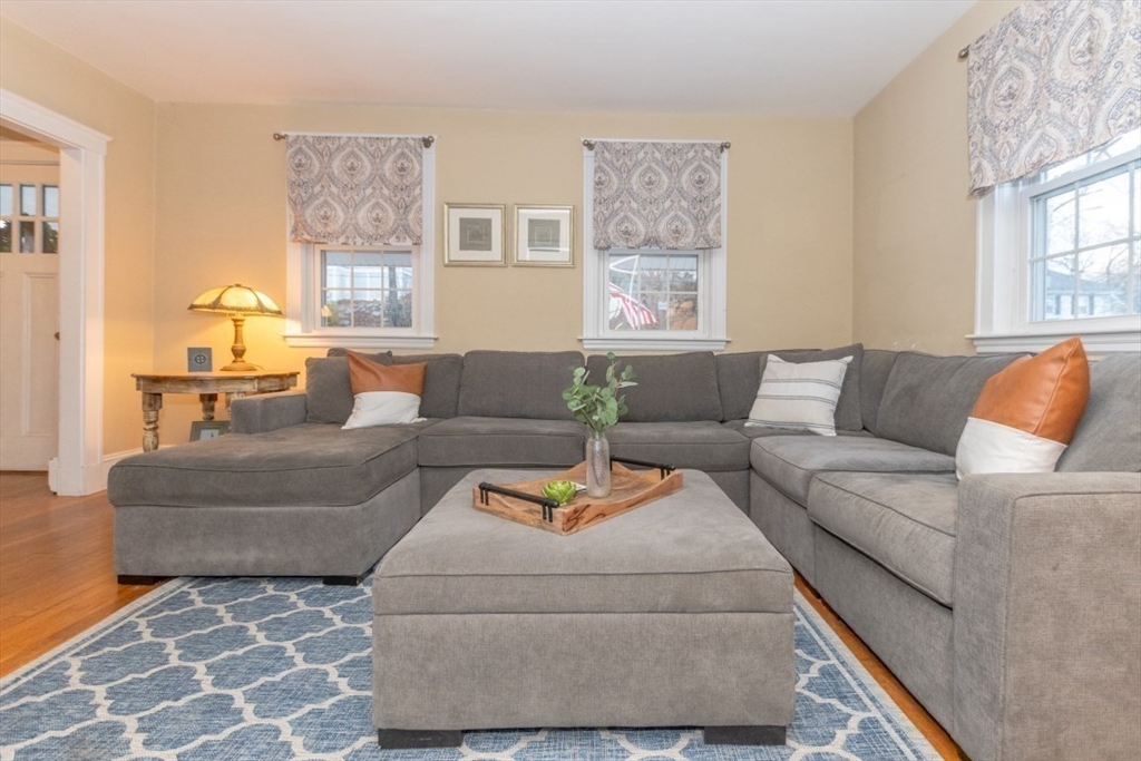 65 Edgehill Road Braintree, MA 02184 - Photo 12 of 39 Gallery Image 12