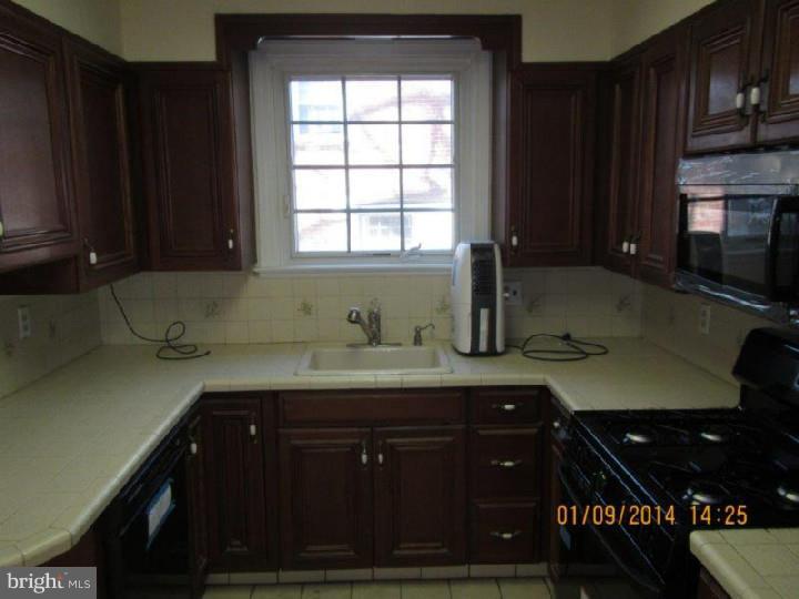 709 Conshohocken State Road Bala Cynwyd, PA 19004 - Photo 7 of 25 Kitchen