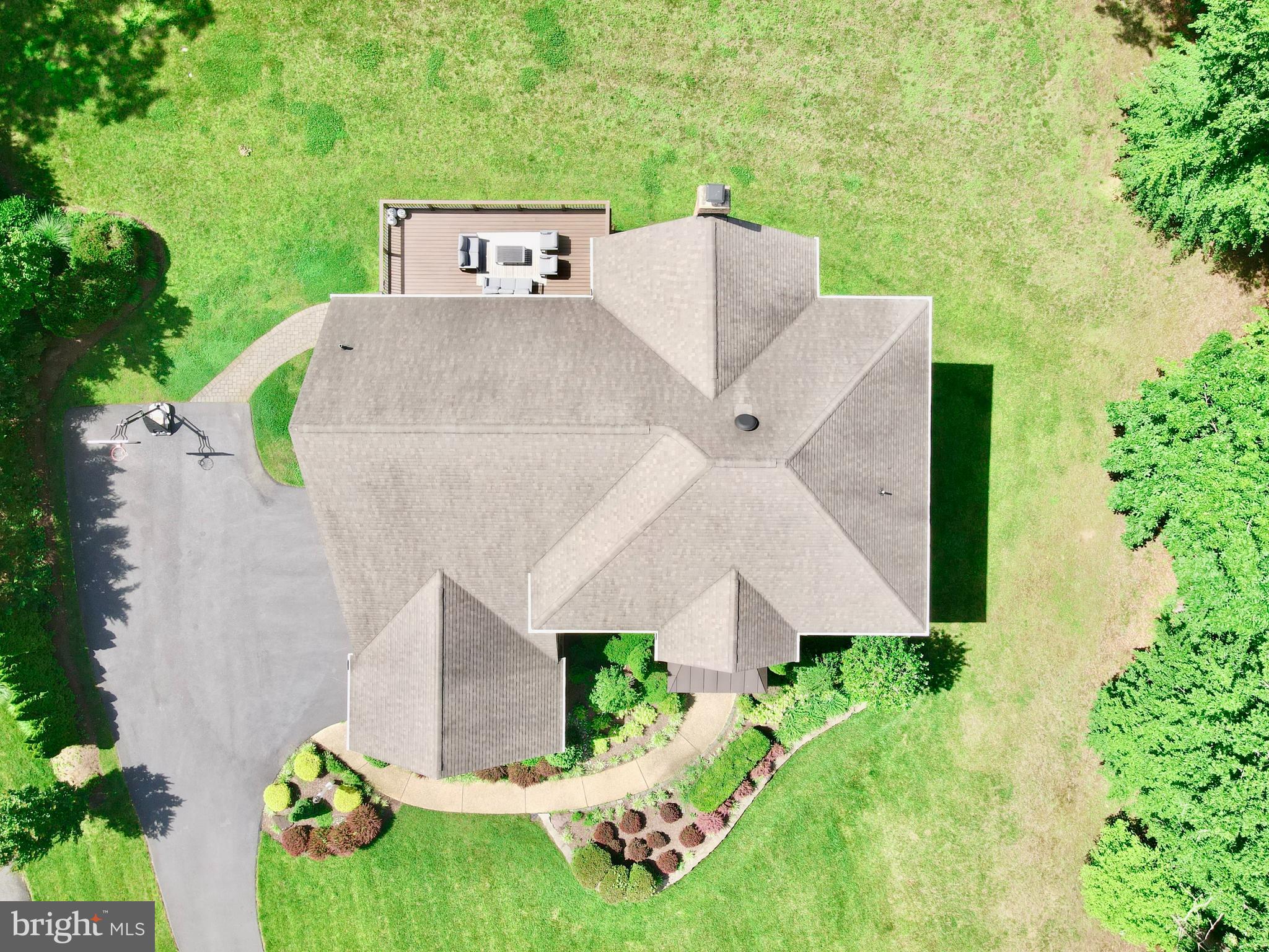 513 Broad Stream Lane Riva, MD 21140 - Photo 7 of 67 an aerial view of a house with swimming pool and garden