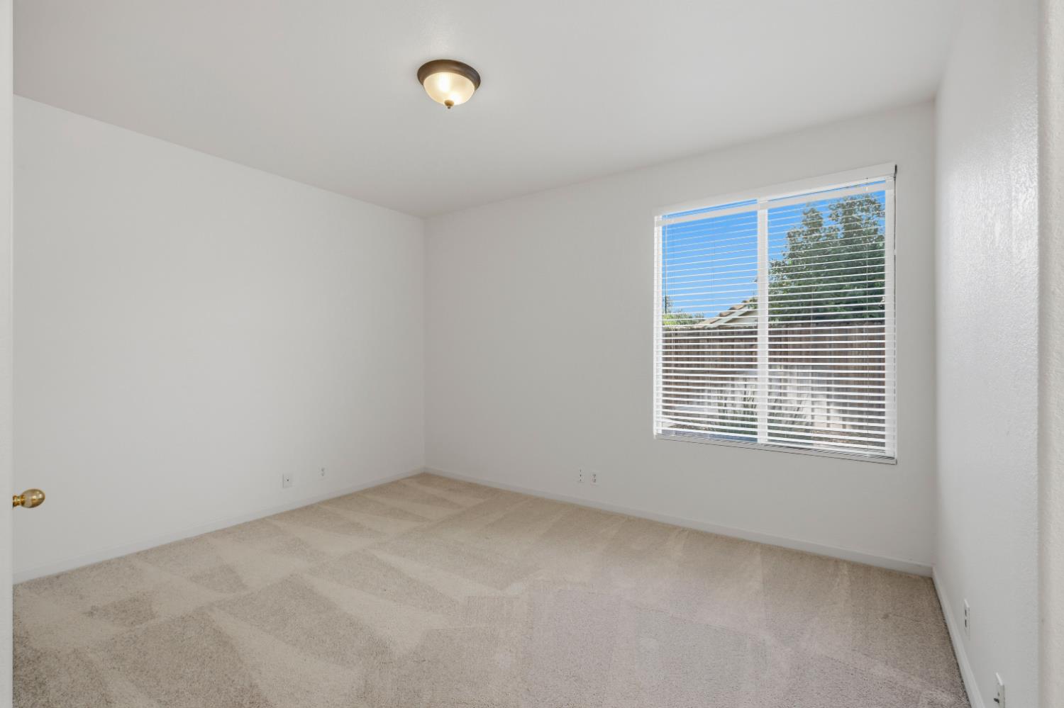 5821 Ridgepoint Drive Antelope, CA 95843 - Photo 15 of 30