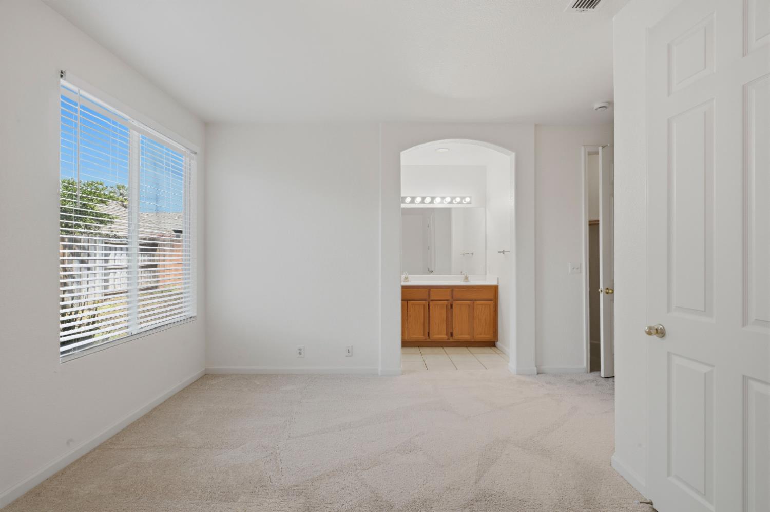5821 Ridgepoint Drive Antelope, CA 95843 - Photo 18 of 30