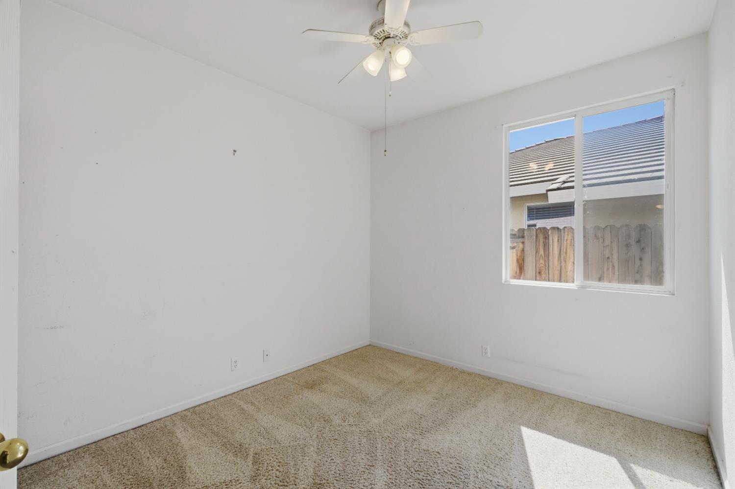 5821 Ridgepoint Drive Antelope, CA 95843 - Photo 22 of 30