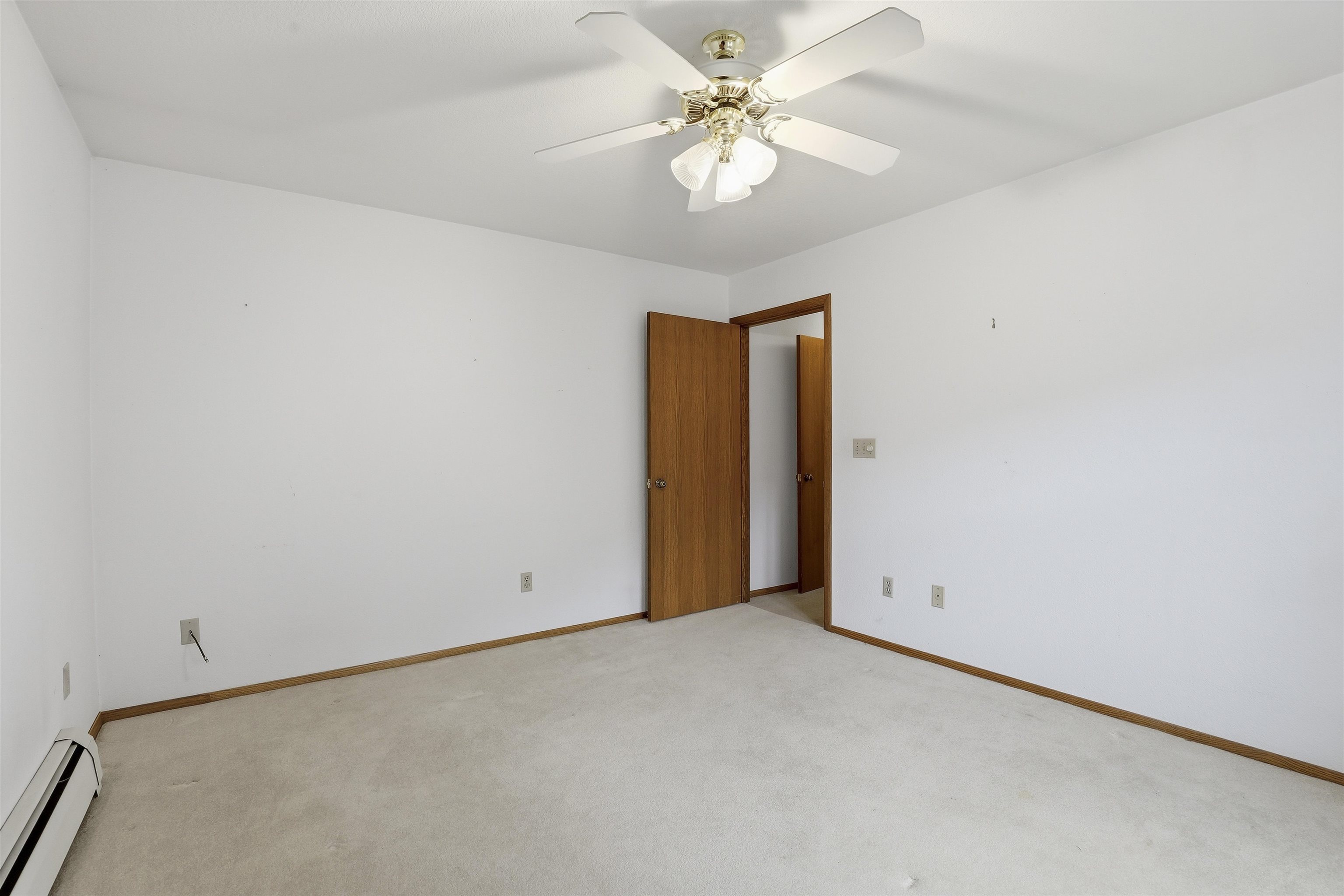 82 Spencer Village Court Appleton, WI 54914 - Photo 19 of 22