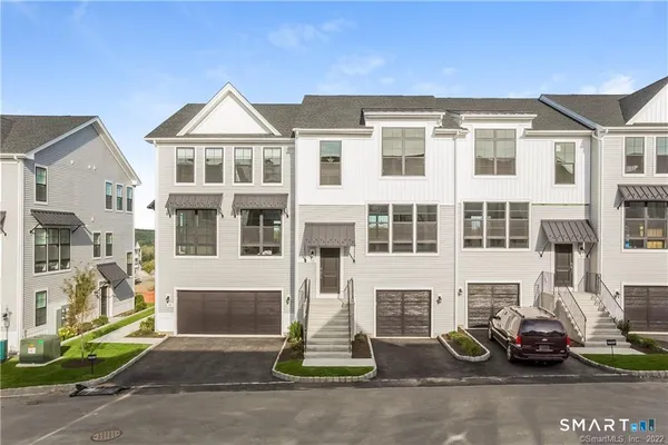 $4,300 | 12 West Cross Trail, Unit 12, Danbury, CT 06810