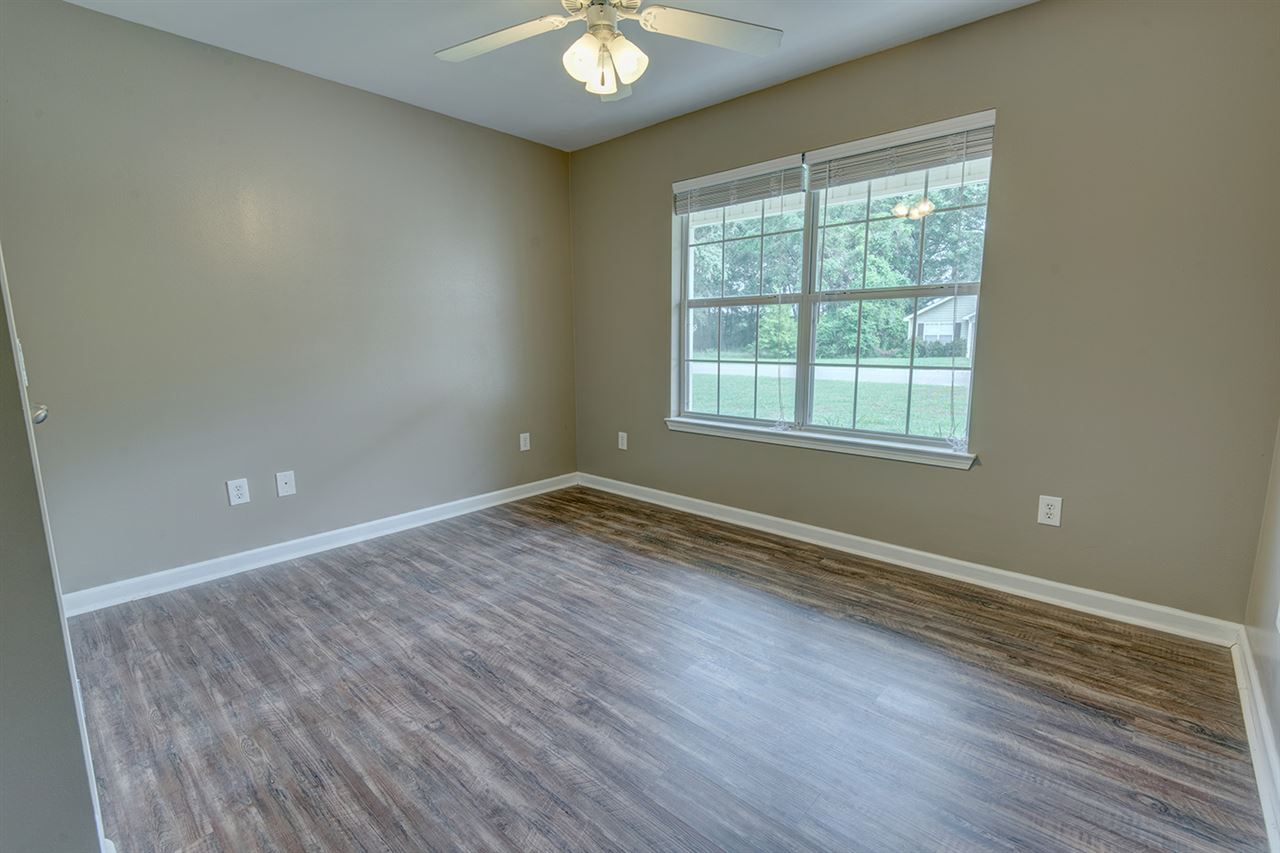 14611 Silveroaks Loop Silverhill, AL 36576 - Photo 19 of 24 Guest Room