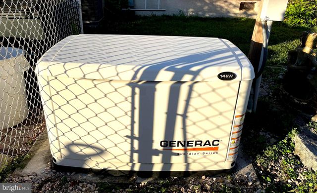 $438,500 | 506 Warren Boulevard, Broomall, PA 19008